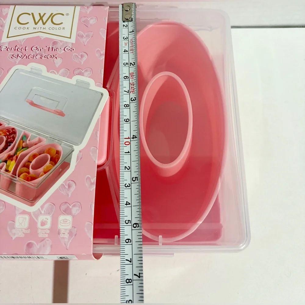 XOXO Snackle Snack Box Cook With Color CMC Pink Hug Kiss Valentines Limited NEW